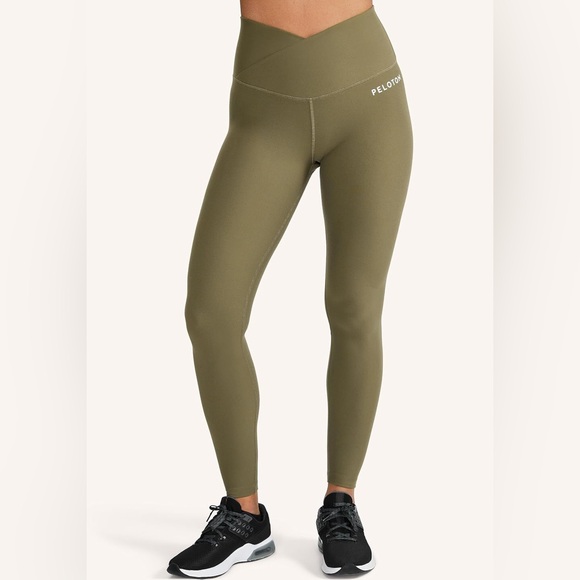Peloton Pants - NWOT Peloton Women's Cross Front High Rise Cadent Legging